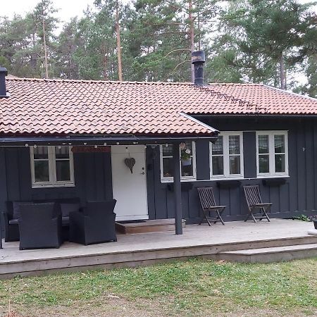 Hallestrand Cottage Krabban Stromstad Exterior photo